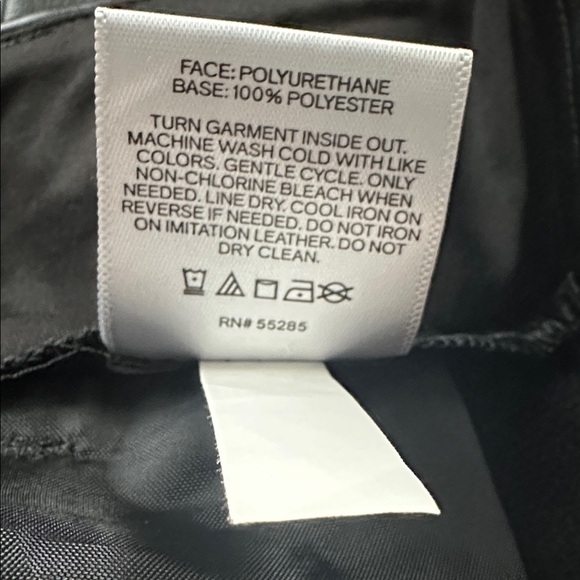 Express High Waist FAUX Black Leather Shorts - Picture 4 of 4